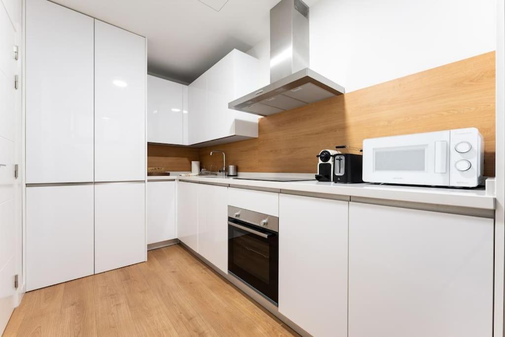Premium Flat In Malaga Center With Free Parking Apartment Bagian luar foto